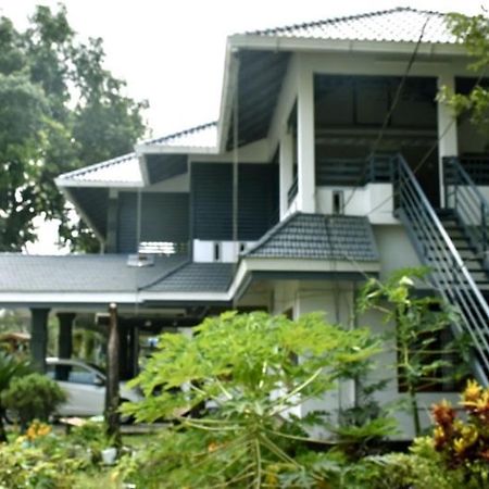 Brothers Homestay Alappuzha Eksteriør billede